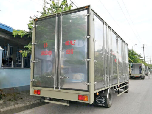 GIÁ XE HINO 6 TẤN FC9JLTC THÙNG CHỞ PALLET 6.78M
