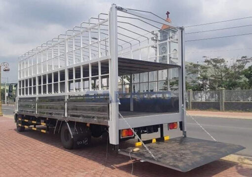 GIÁ XE HINO 6 TẤN FC9JLTC THÙNG CHỞ XE MÁY 6.6M