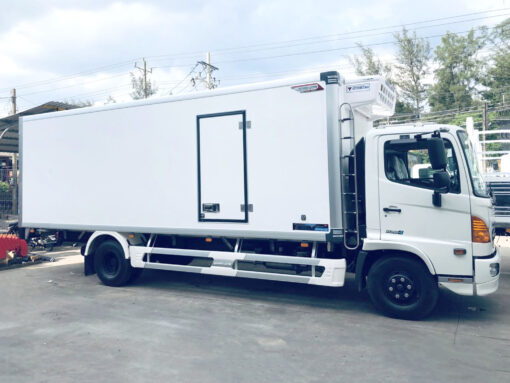 GIÁ XE HINO 6 TẤN FC9JLTC THÙNG ĐÔNG LẠNH 6.6M