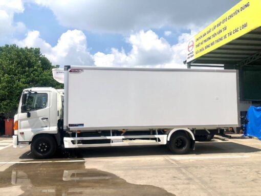 GIÁ XE HINO 6 TẤN FC9JLTC THÙNG ĐÔNG LẠNH 6.6M