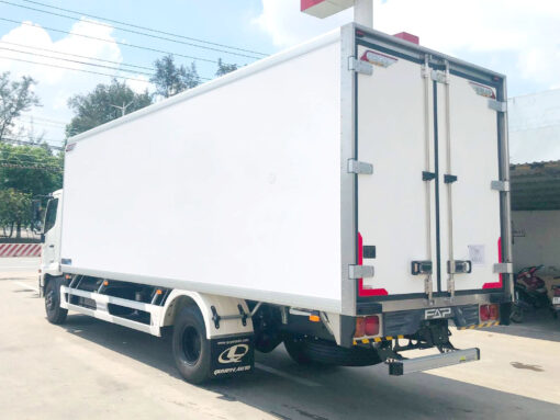 GIÁ XE HINO 6 TẤN FC9JLTC THÙNG ĐÔNG LẠNH 6.6M