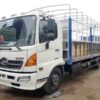 XE HINO 6 TẤN FC9JNTC THÙNG BẠT BỬNG NÂNG 7.3M