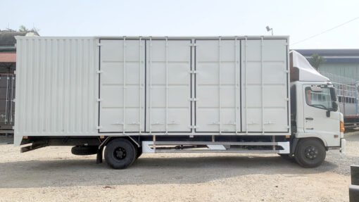 GIÁ XE HINO 6 TẤN FC9JNTC THÙNG CHỞ PALLET 7.4M