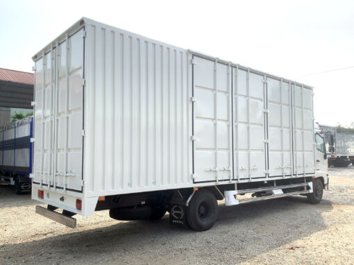 GIÁ XE HINO 6 TẤN FC9JNTC THÙNG CHỞ PALLET 7.4M