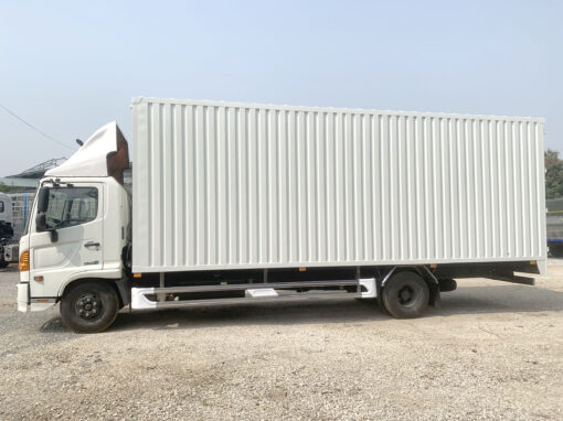 GIÁ XE HINO 6 TẤN FC9JNTC THÙNG CHỞ PALLET 7.4M