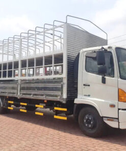 GIÁ XE HINO 6 TẤN FC9JNTC THÙNG CHỞ XE MÁY 7.3M