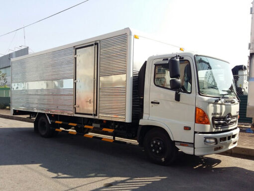 GIÁ XE HINO 6 TẤN FC9JNTC THÙNG KÍN INOX 7.2M