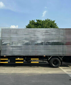 GIÁ XE HINO 6 TẤN FC9JNTC THÙNG KÍN INOX 7.2M