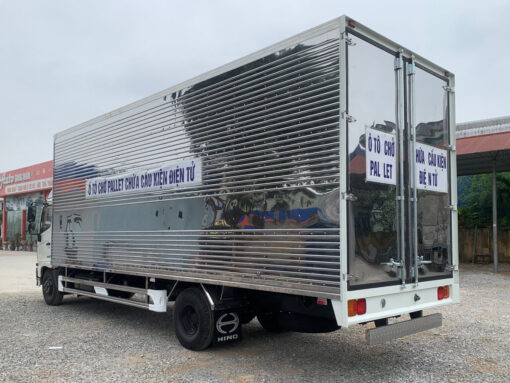 GIÁ XE HINO 6 TẤN FC9JNTC THÙNG PALLET 7.36M