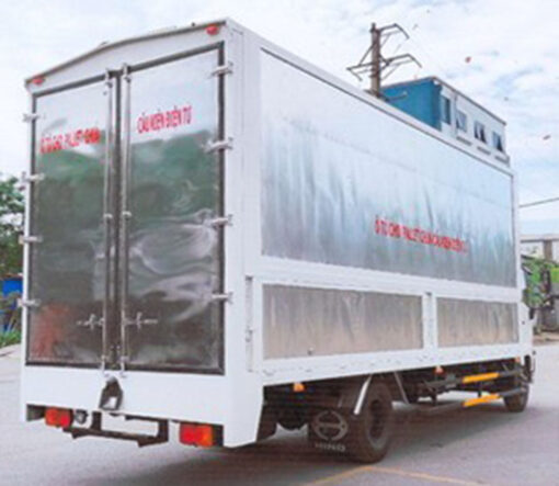 XE HINO 6 TẤN FC9JNTC THÙNG PALLET CÁNH DƠI 7.35M