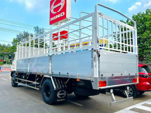 GIÁ XE HINO 8 TẤN 35 FG8JP7A THÙNG MUI BẠT 7.32M
