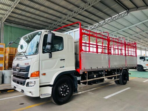 GIÁ XE HINO 8 TẤN 95 FG8JP7A THÙNG MUI BẠT 6.7M
