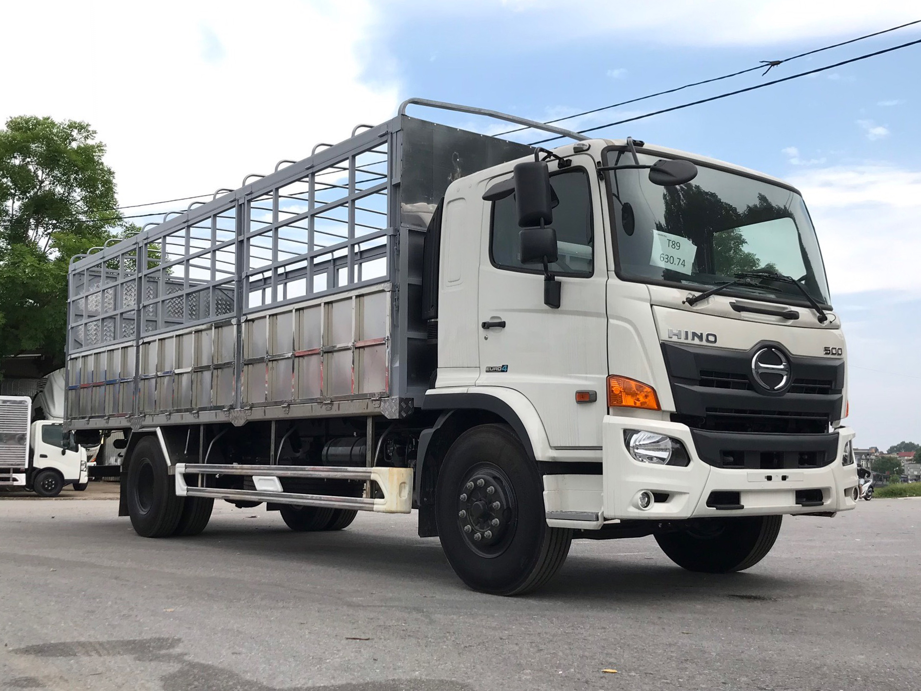GIÁ XE HINO 8 TẤN 95 FG8JP7A THÙNG MUI BẠT 6.7M