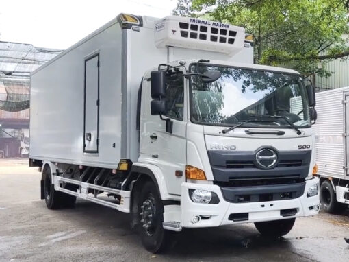 GIÁ XE HINO 8 TẤN FG8JP7A-E THÙNG ĐÔNG LẠNH 7.2M