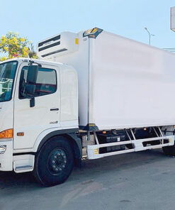 GIÁ XE HINO 8 TẤN FG8JP7A-E THÙNG ĐÔNG LẠNH 7.2M