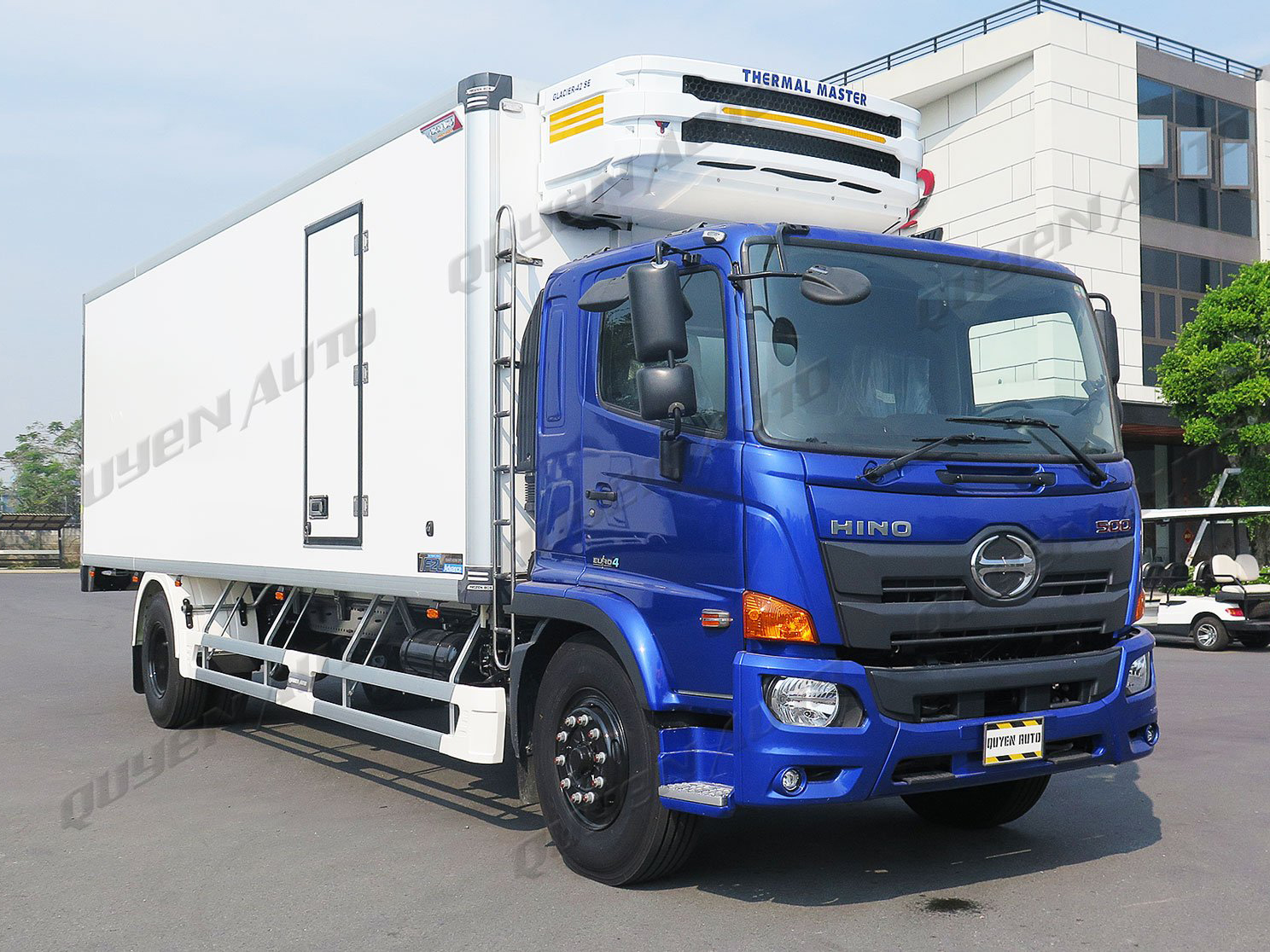 GIÁ XE HINO 8 TẤN FG8JP7A-E THÙNG ĐÔNG LẠNH 7M