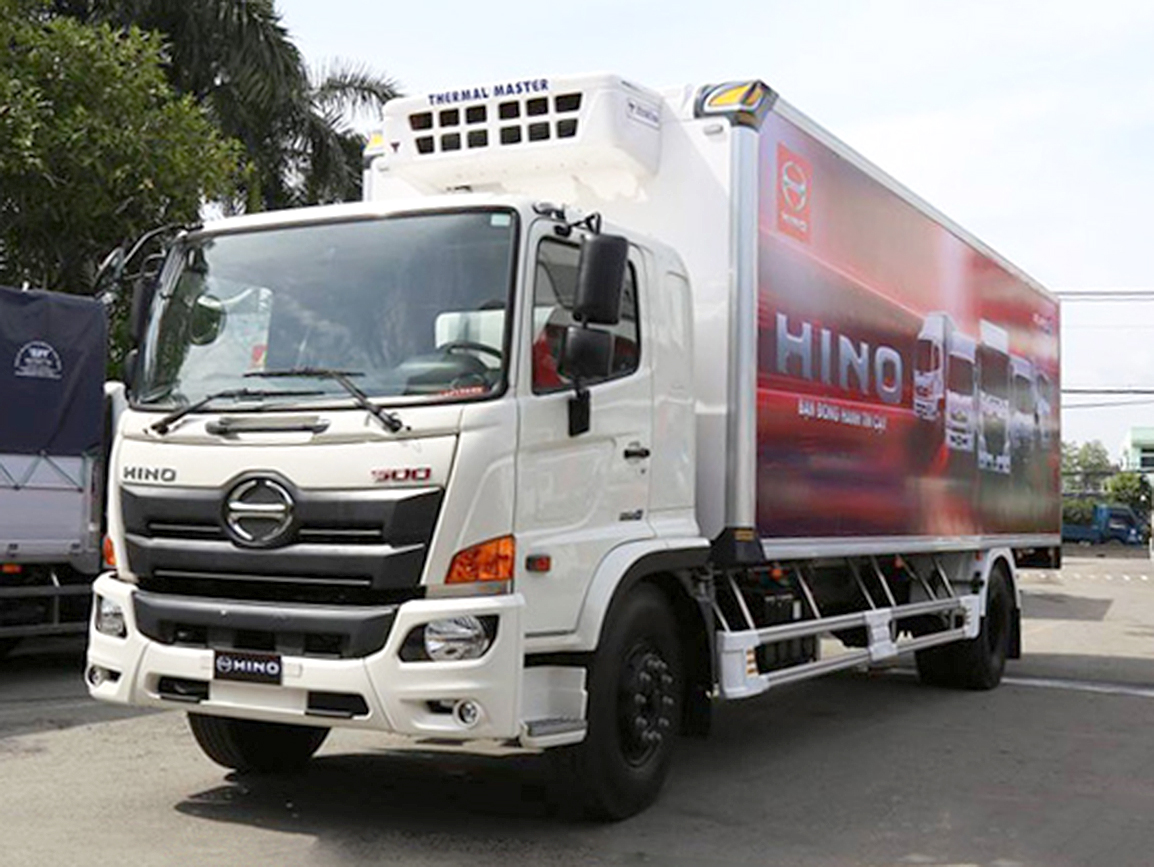 GIÁ XE HINO 8 TẤN FG8JP7A-E1 THÙNG ĐÔNG LẠNH 7M