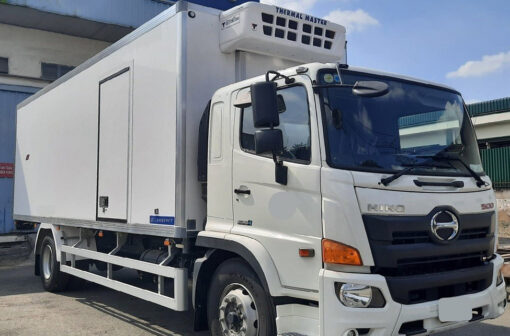 GIÁ XE HINO 8 TẤN FG8JP7A-E1 THÙNG ĐÔNG LẠNH 7M