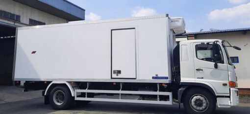GIÁ XE HINO 8 TẤN FG8JP7A-E1 THÙNG ĐÔNG LẠNH 7M