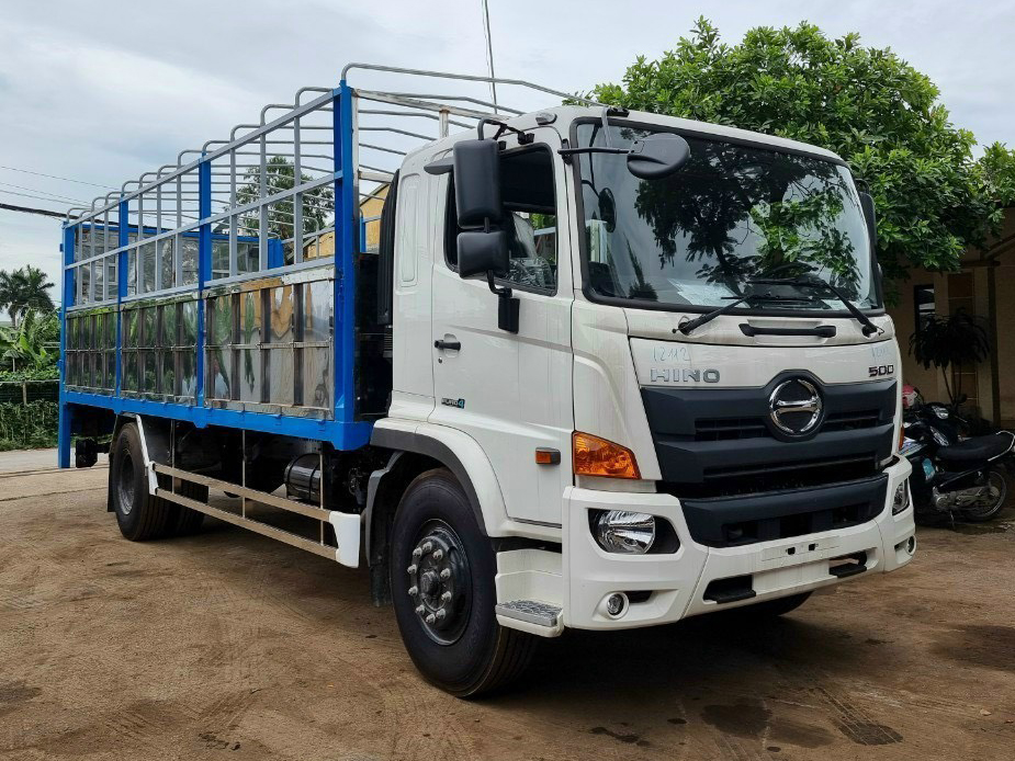 GIÁ XE HINO 8 TẤN FG8JP7A THÙNG BẠT BỬNG NÂNG 7.1M