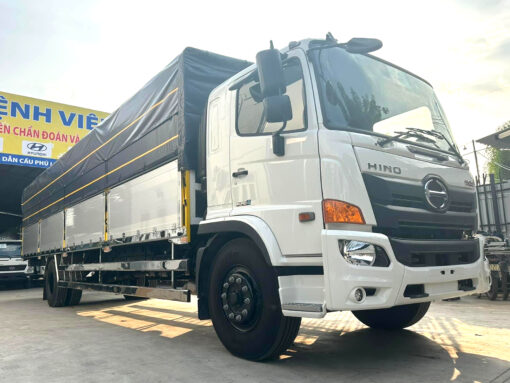 GIÁ XE HINO 8 TẤN FG8JP7A-G THÙNG MUI BẠT 8.65M