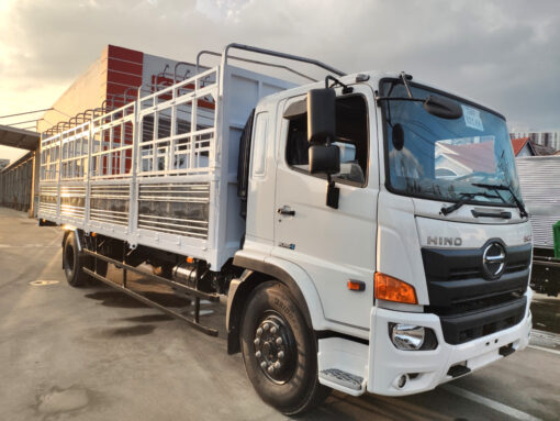 GIÁ XE HINO 8 TẤN FG8JP7A-G THÙNG MUI BẠT 8.65M