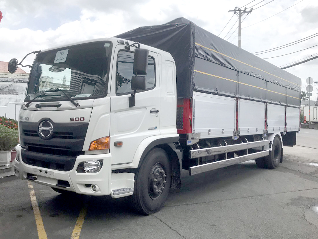 GIÁ XE HINO 8 TẤN FG8JP7A-G THÙNG MUI BẠT 8.9M