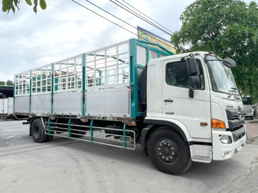 GIÁ XE HINO 8 TẤN FG8JP7A-G THÙNG MUI BẠT 8.9MGIÁ XE HINO 8 TẤN FG8JP7A-G THÙNG MUI BẠT 8.9M
