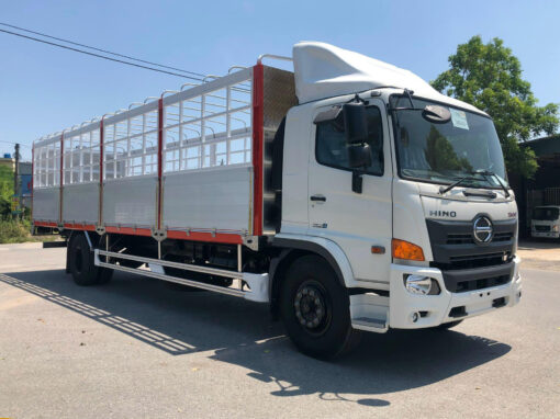XE HINO 8 TẤN FG8JP7A-UTL THÙNG BẠT BỬNG NHÔM 9.7M