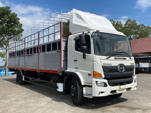 GIÁ XE HINO 8 TẤN FG8JT7A-UTL THÙNG CHỞ XE MÁY 10M