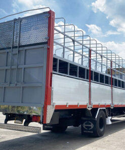 GIÁ XE HINO 8 TẤN FG8JT7A-UTL THÙNG CHỞ XE MÁY 10M