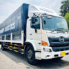 GIÁ XE HINO 8 TẤN FG8JT7A-UTL THÙNG CHỞ XE MÁY 9.8M