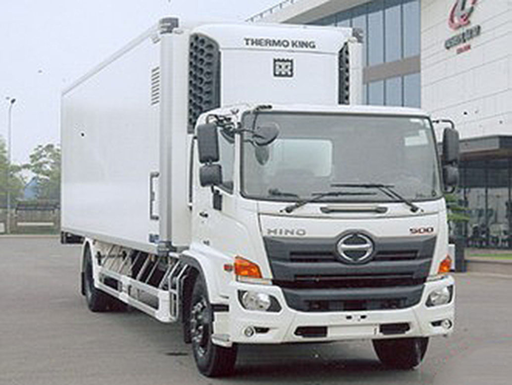 GIÁ XE HINO 8 TẤN FG8JT7A-UTL THÙNG ĐÔNG LẠNH 8.16M