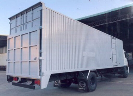 XE HINO 8 TẤN FG8JT8A-UTL THÙNG KÍN BỬNG NÂNG 9.7M
