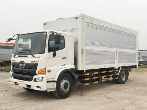 HINO 8 TẤN FG8JT7A-UTL THÙNG KÍN CÁNH DƠI BỬNG NÂNG 9.3M