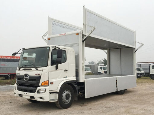 HINO 8 TẤN FG8JT7A-UTL THÙNG KÍN CÁNH DƠI BỬNG NÂNG 9.3M