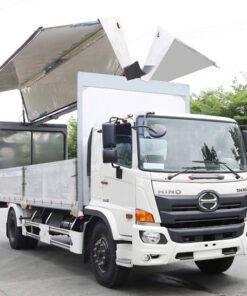 HINO 8 TẤN FG8JT7A-UTL THÙNG KÍN CÁNH DƠI BỬNG NÂNG 9.3M