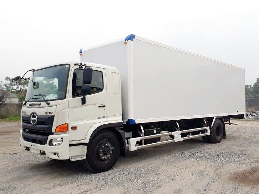 XE HINO 8 TẤN FG8JT7A-UTL THÙNG KÍN COMPOSITE 10M