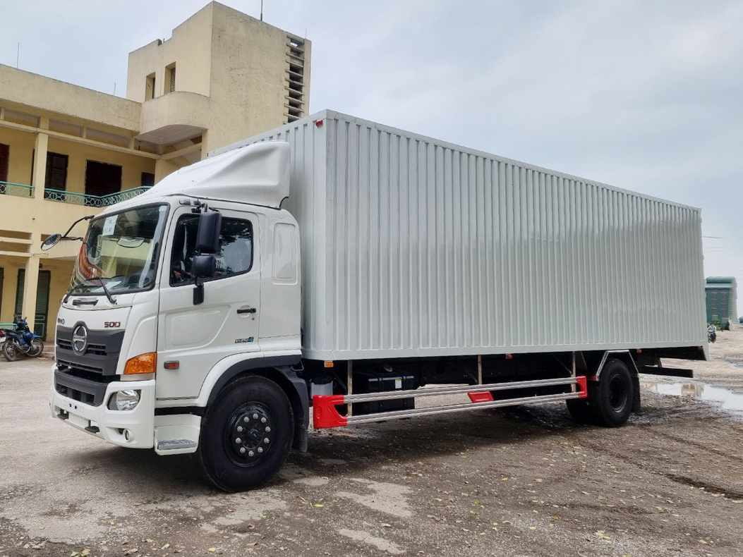 Xe Hino 8 tấn FG8JT7A-UTL thùng kín container 10M
