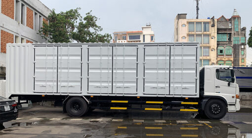 Xe Hino 8 tấn FG8JT7A-UTL thùng kín container 10M