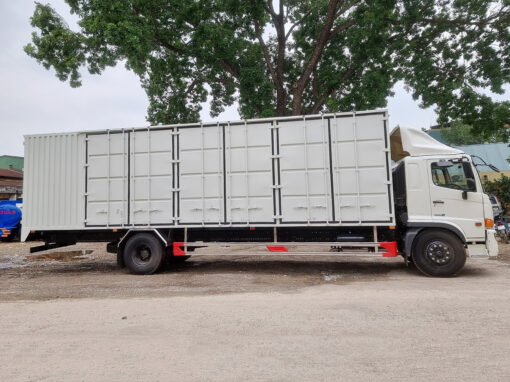 Xe Hino 8 tấn FG8JT7A-UTL thùng kín container 10M