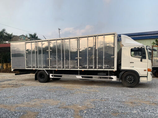 GIÁ XE HINO 8 TẤN FG8JT7A-UTL THÙNG KÍN INOX 10M