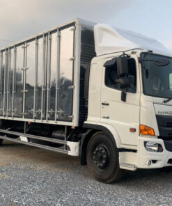 GIÁ XE HINO 8 TẤN FG8JT7A-UTL THÙNG KÍN INOX 10M