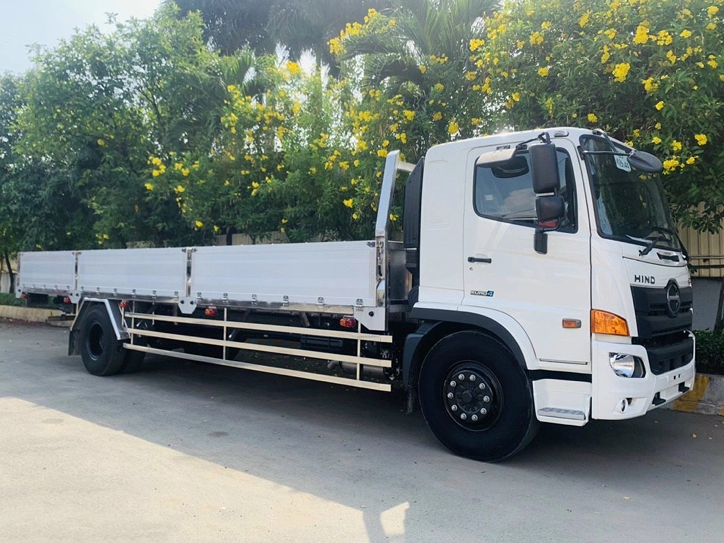 HINO 8 TẤN FG8JT7A-UTL THÙNG LỬNG BỬNG NHÔM 9.94M