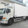 Xe tải Hino 15 tấn FL8JW7A-M thùng đông lạnh 8.6M