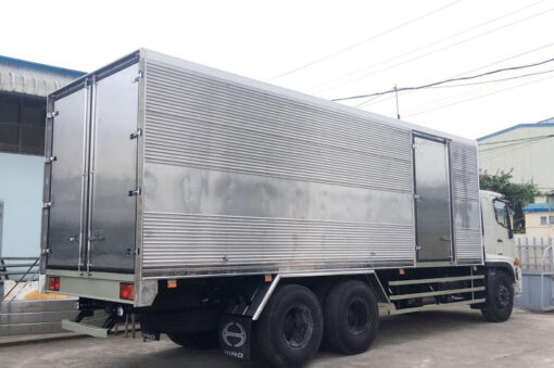 GIÁ XE TẢI HINO 15 TẤN FM8JN7A-Q THÙNG KÍN INOX 6.13M