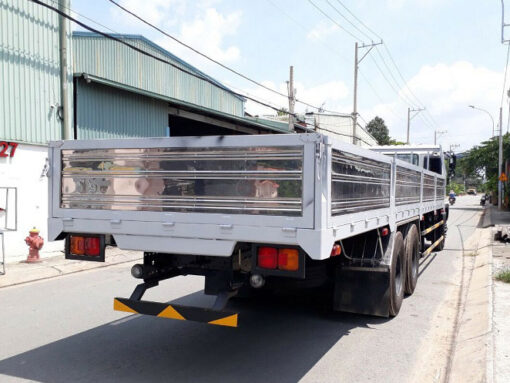 GIÁ XE TẢI HINO 15 TẤN FM8JW7A-U THÙNG LỬNG 8.9M