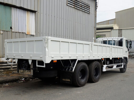 GIÁ XE TẢI HINO 15 TẤN FM8JW7A-U THÙNG LỬNG 9.45M