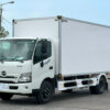 GIÁ XE TẢI HINO 2.5 TẤN XZU650L THÙNG KÍN 4.55M