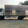 GIÁ XE TẢI HINO 2.5 TẤN XZU710L THÙNG KÍN 4.6M